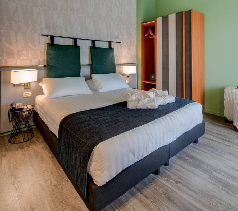 BWFLR - Apt 2rooms 5beds