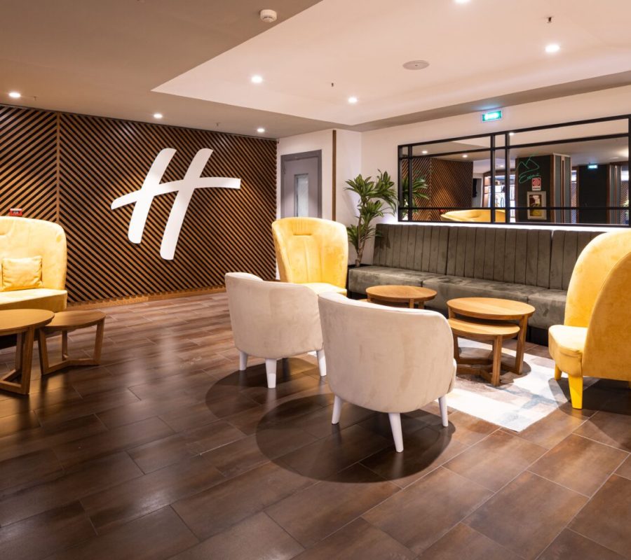 Holidayinn-Naples-HD-12