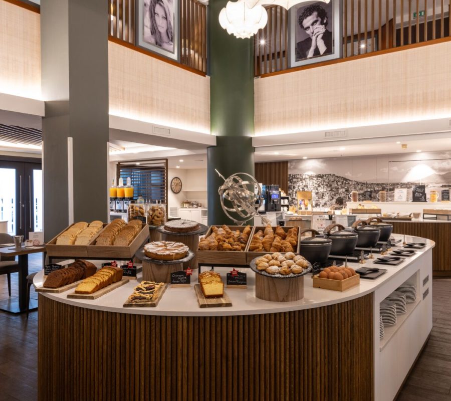 Holidayinn-Naples-HD-7